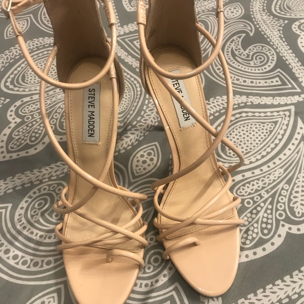 Steve Madden Satya Brand New no trades